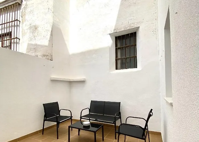 Lovely New Apartment City Centre With Parking, Siete Revueltas Sanlucar De Bda